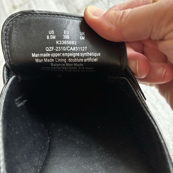 DKNY Shoes Women’s Size 8.5 M Black Patent Leather Mules Slip On Comfort Loafers - Picture 10 of 10